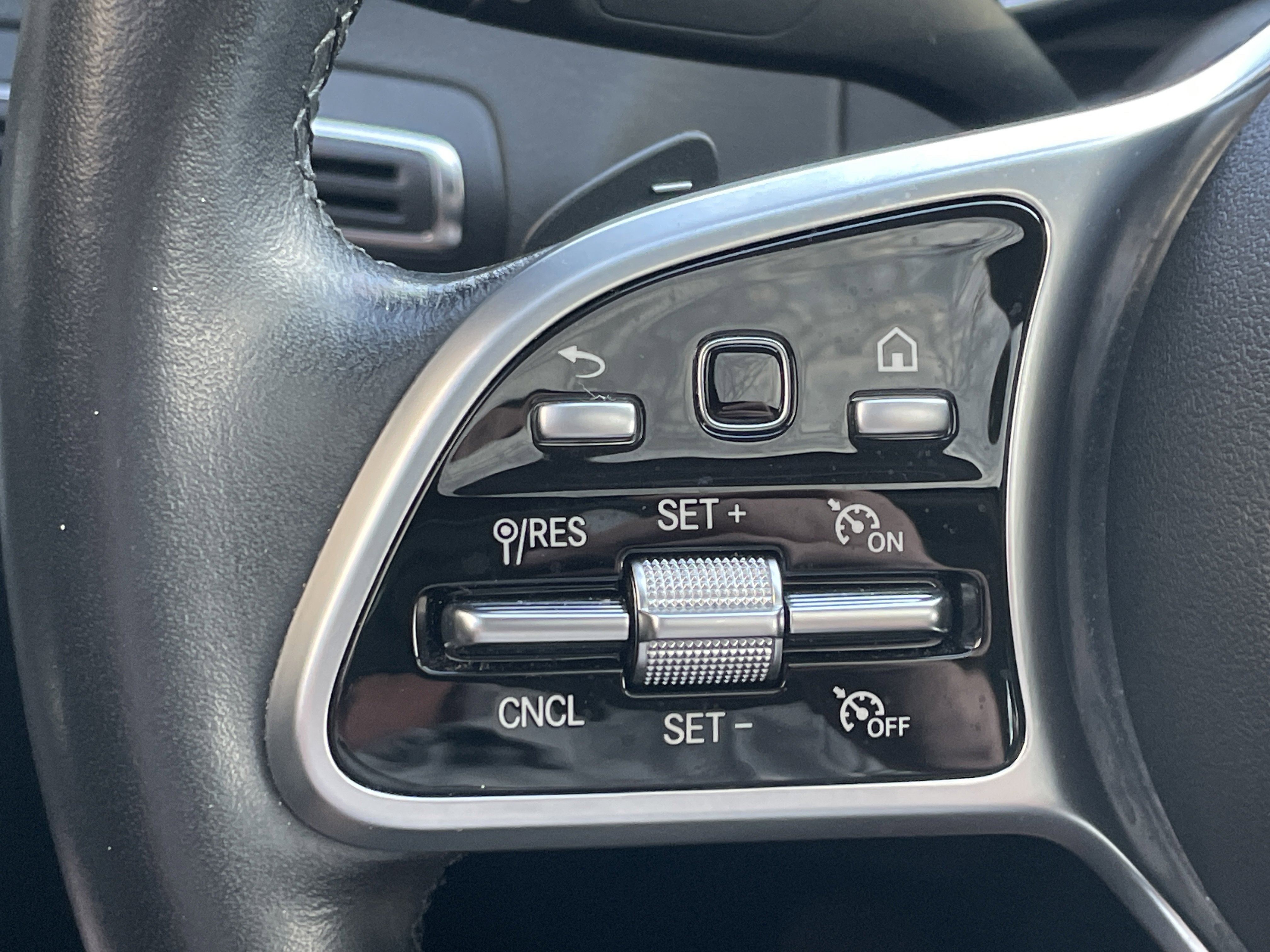 2021 Mercedes-Benz C 300 Sedan