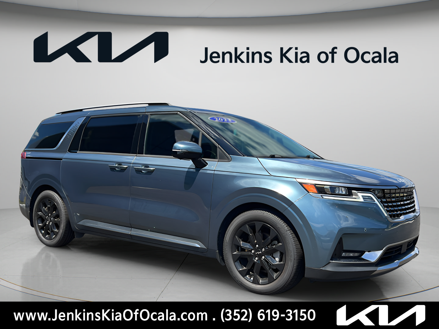 Used 2023 Kia Carnival SX Prestige