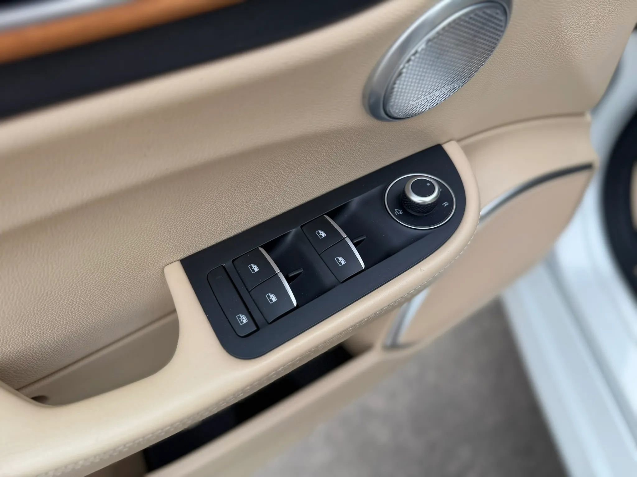 2018 Alfa Romeo Giulia Ti