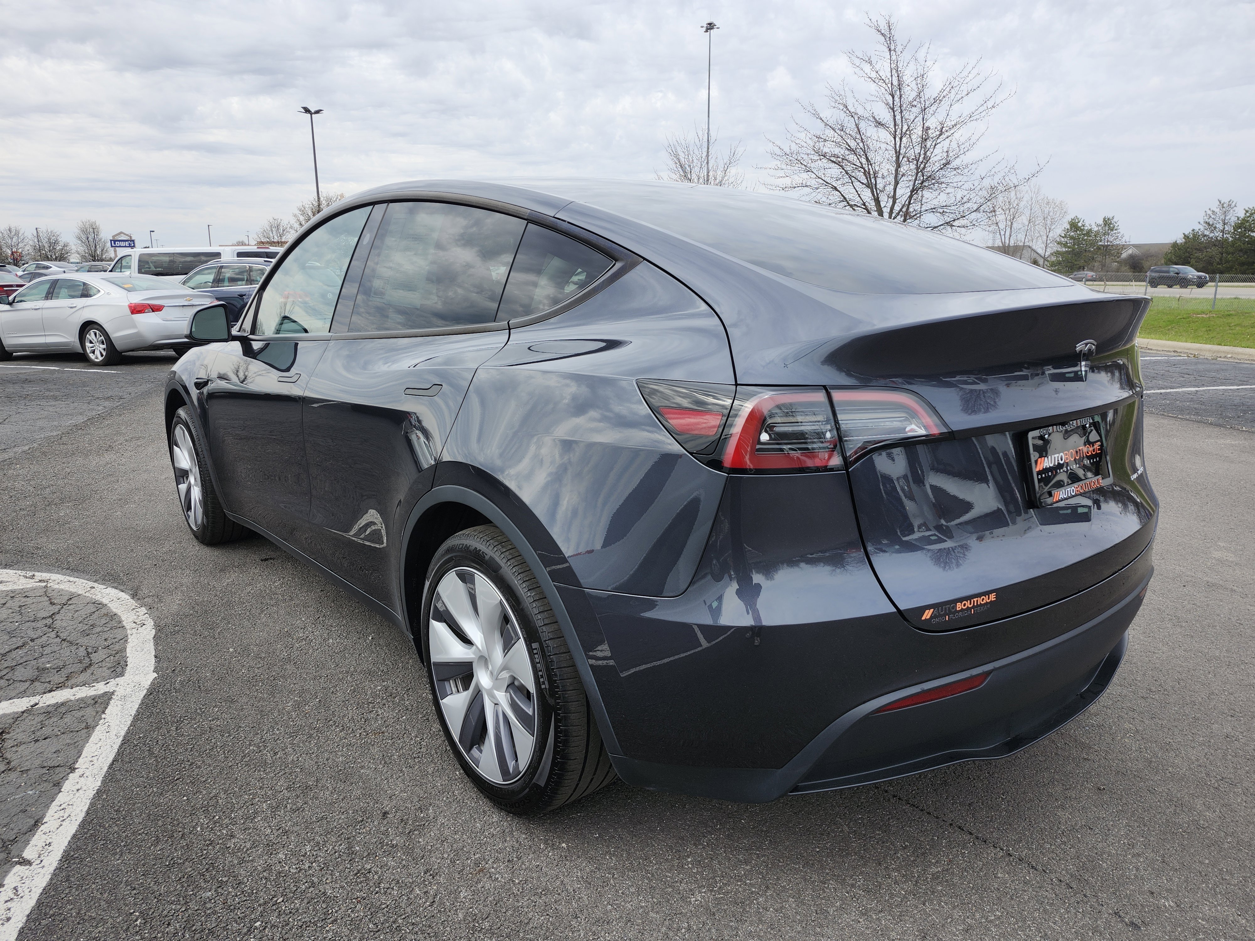 2024 Tesla Model Y Long Range