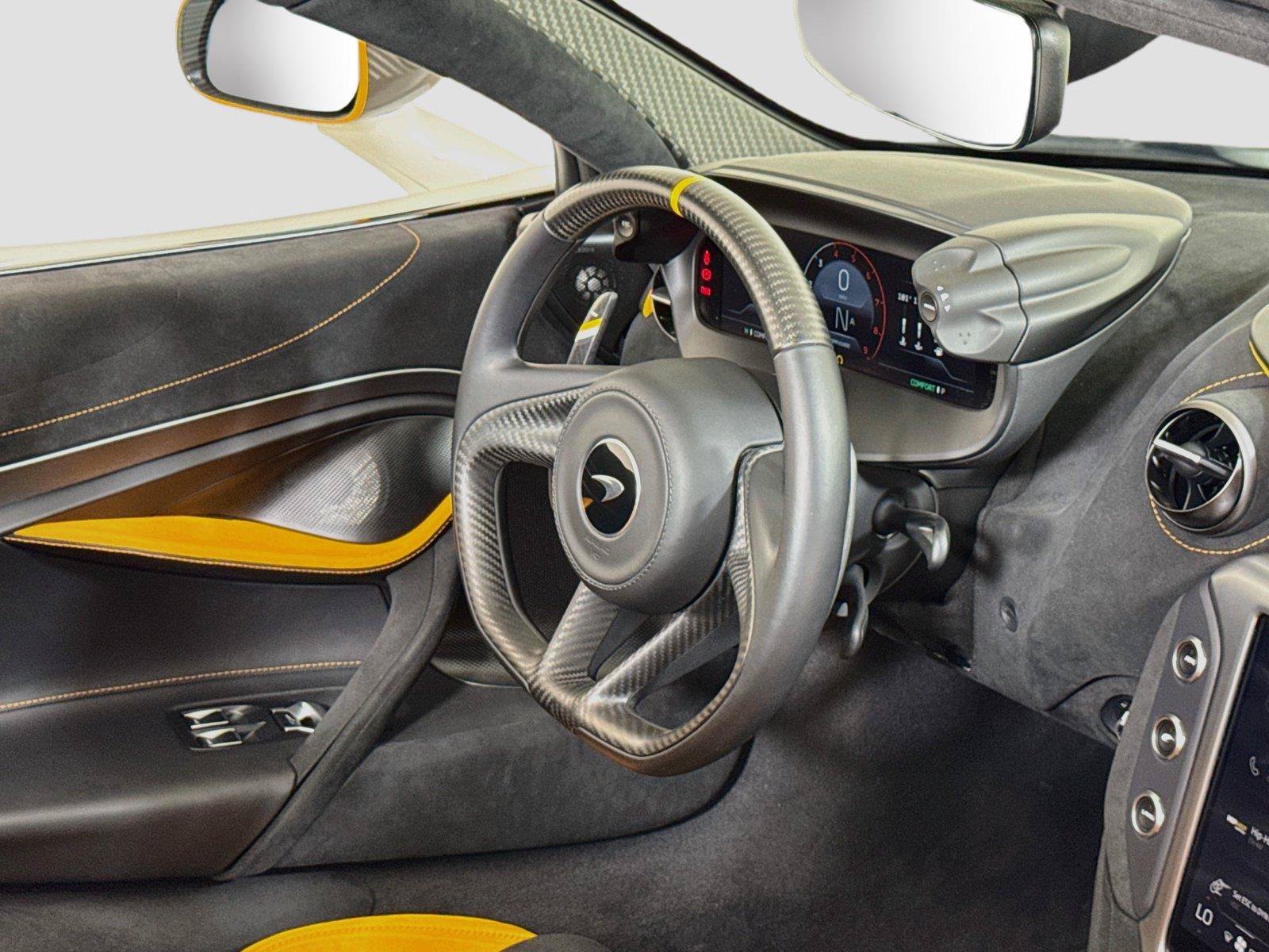 Used 2024 McLaren 750S Spider photo 27