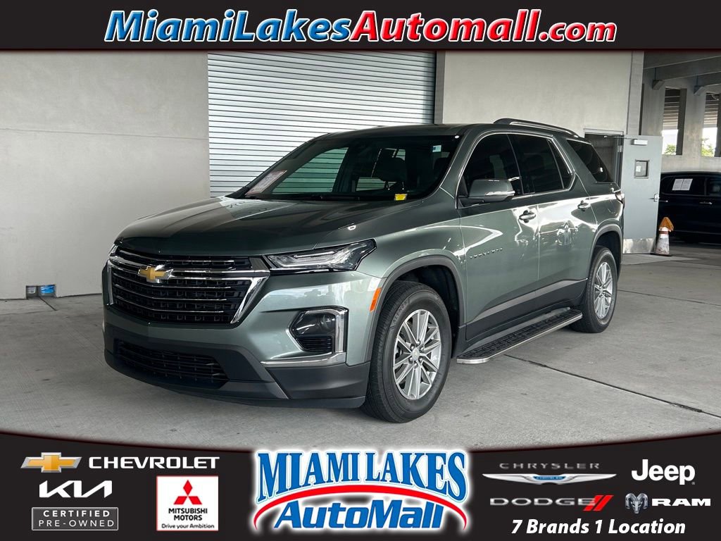 Used 2023 Chevrolet Traverse LT