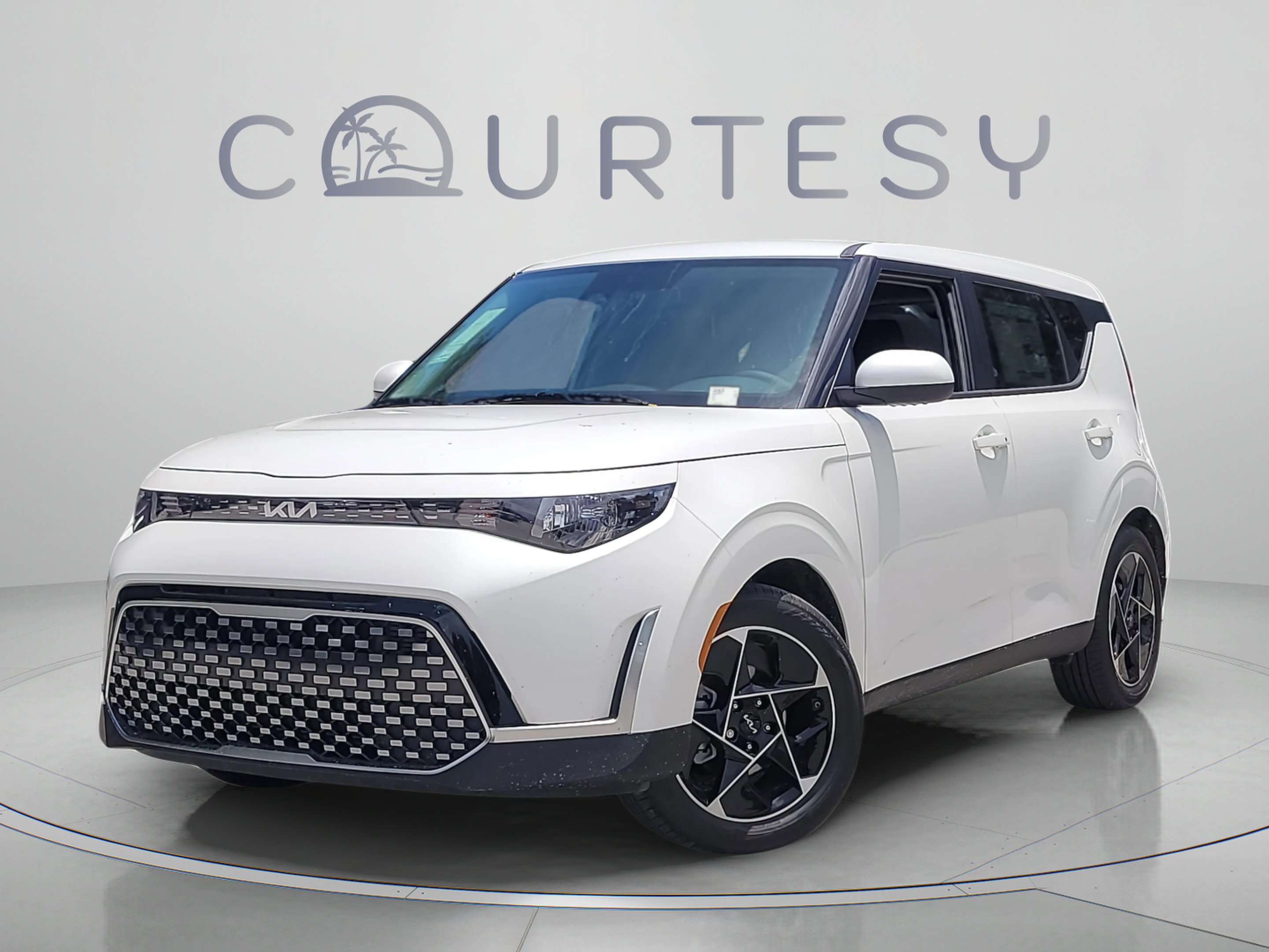 Certified 2025 Kia Soul EX