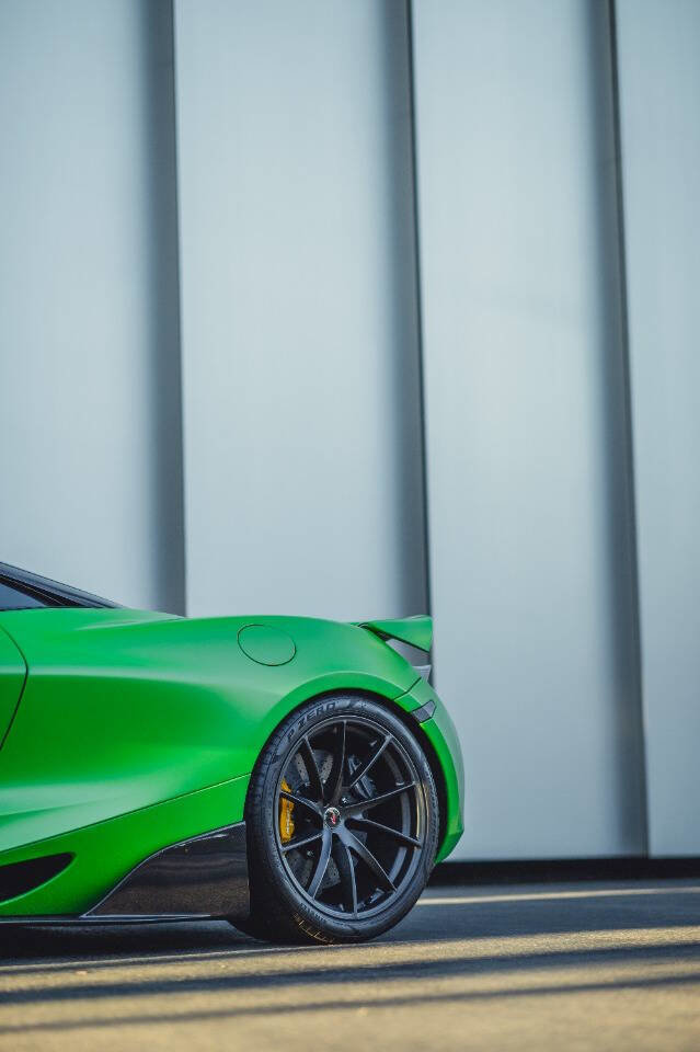 Used 2018 McLaren 720S Performance photo 42
