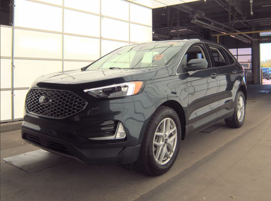 Used 2024 Ford Edge SEL w/ Convenience Package
