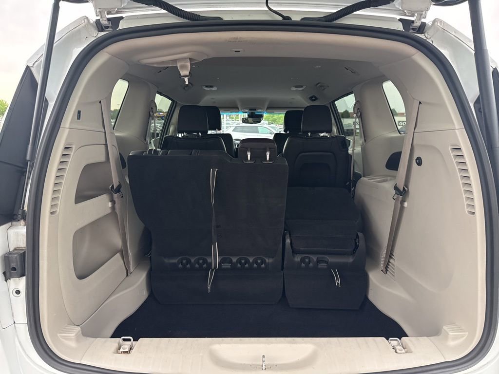 2022 Chrysler Pacifica Touring-L