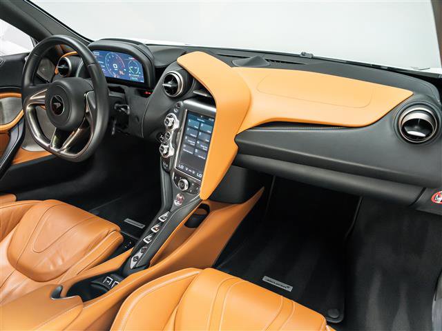 Used 2020 McLaren 720S Luxury photo 19