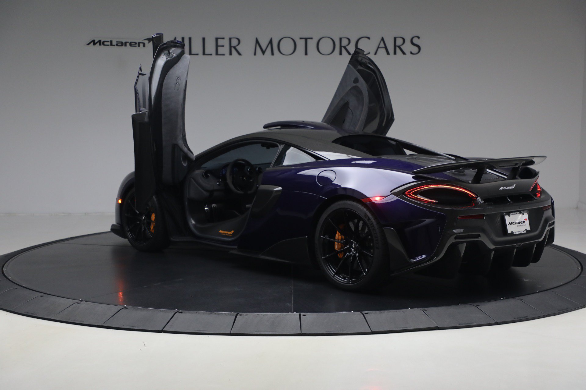 Used 2019 McLaren 600LT photo 17