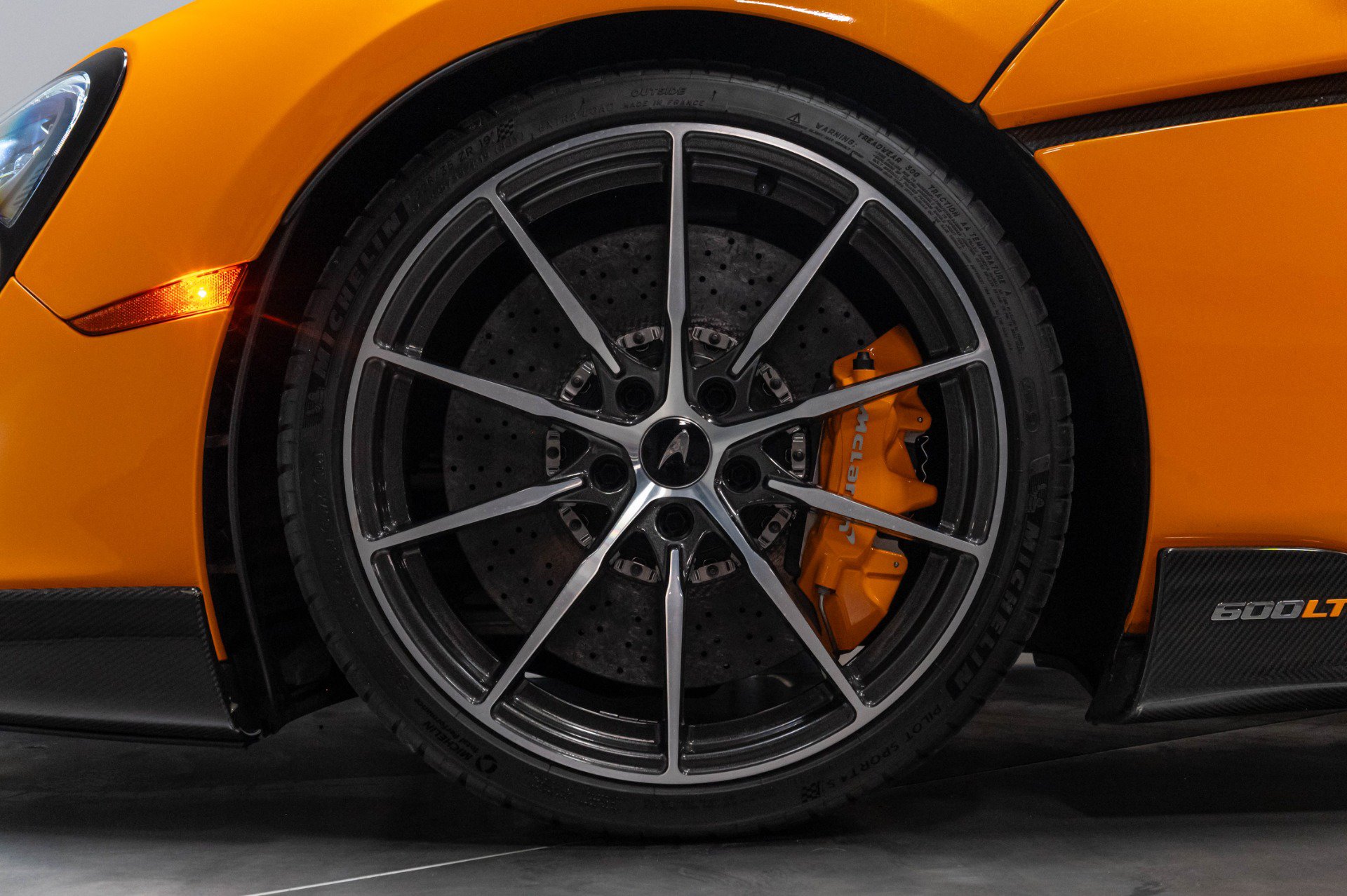 Used 2019 McLaren 600LT photo 30