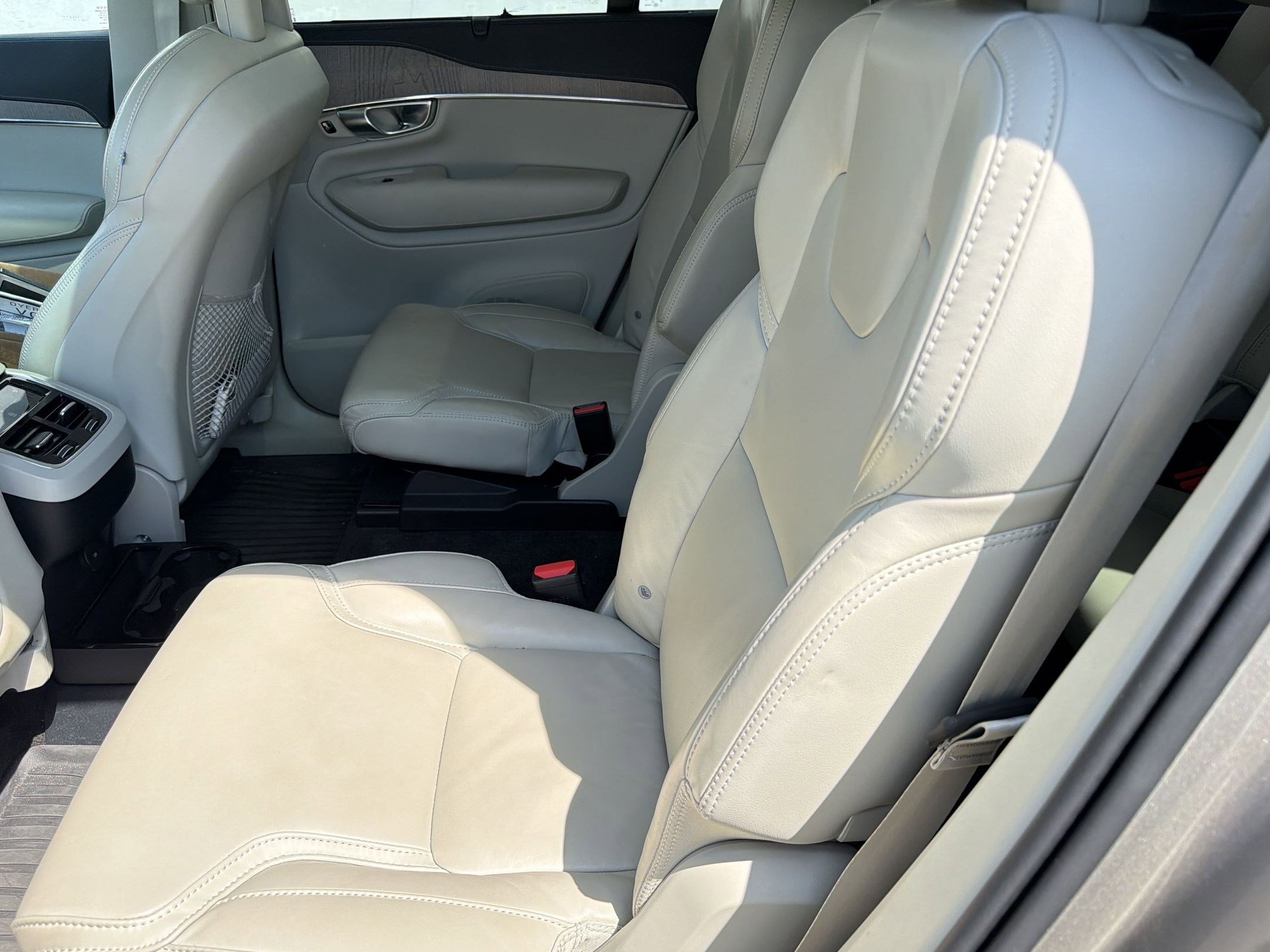 2022 Volvo Xc90 T6 Inscription