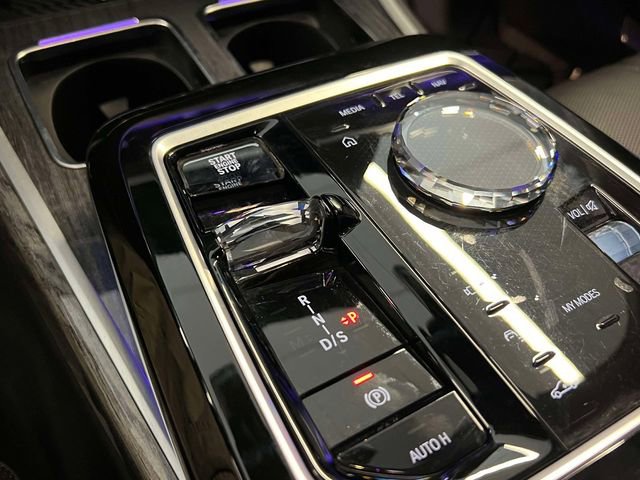2024 BMW 760i xDrive