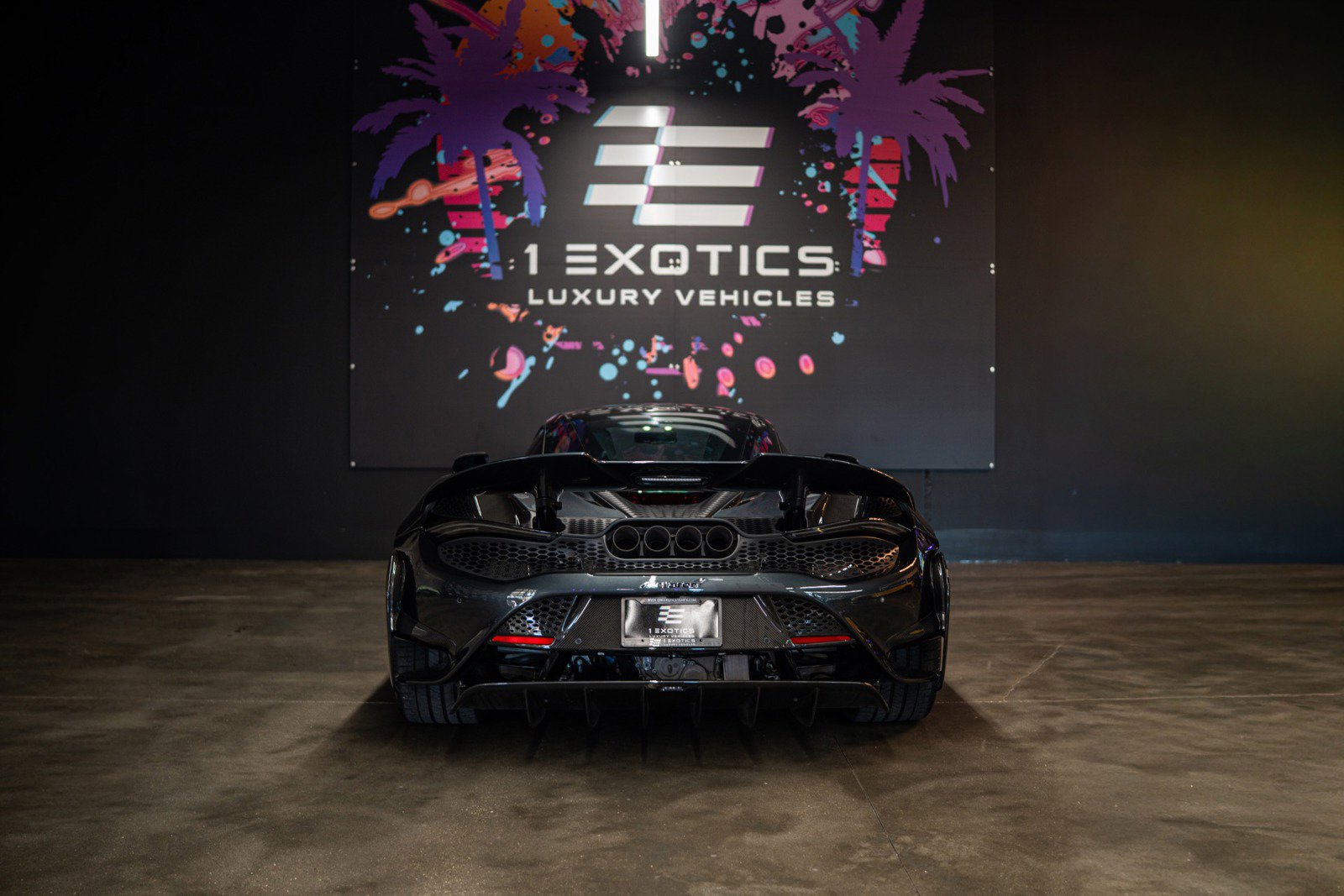 Used 2021 McLaren 765LT photo 7