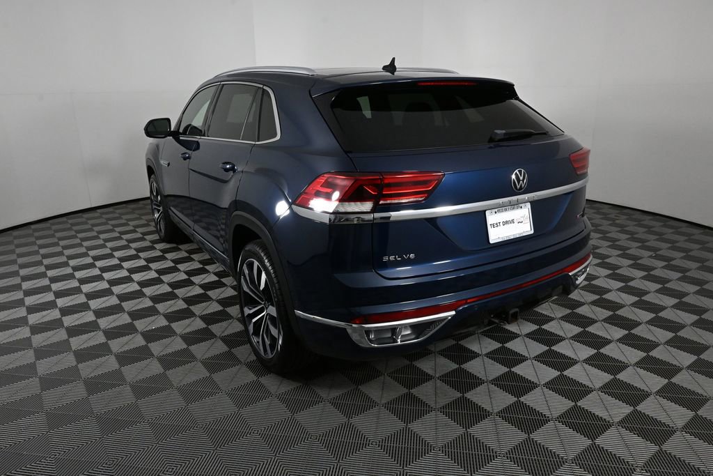 2022 Volkswagen Atlas Cross Sport SEL Premium R-Line