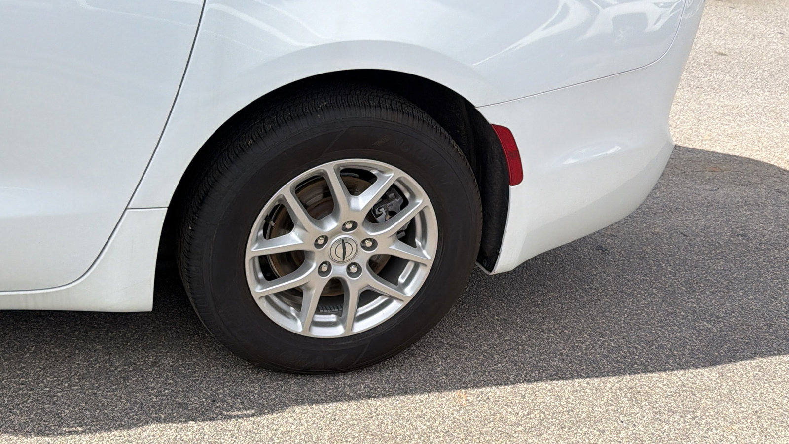 2024 Chrysler Pacifica Touring-L