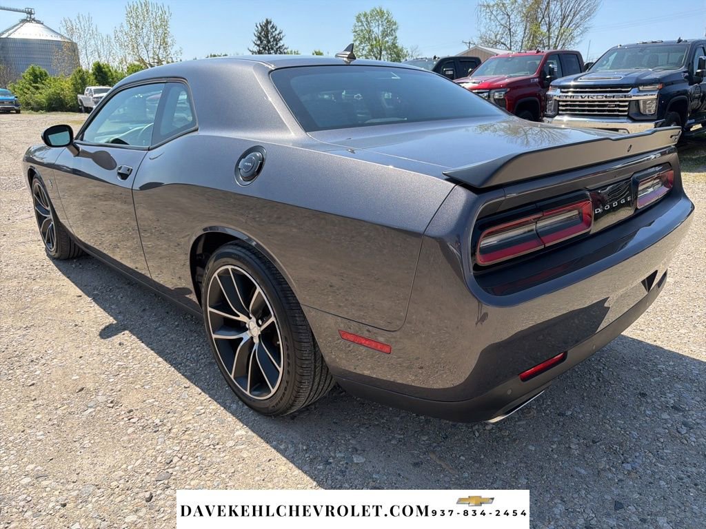 2016 Dodge Challenger R/T Scat Pack