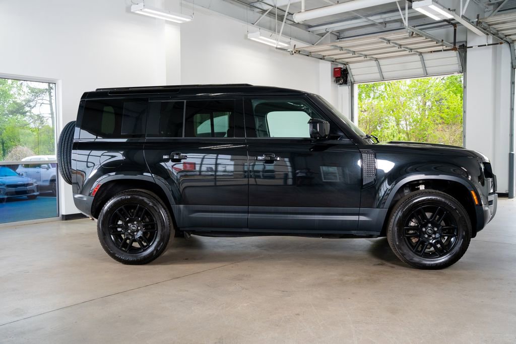 2025 Land Rover Defender 110 S