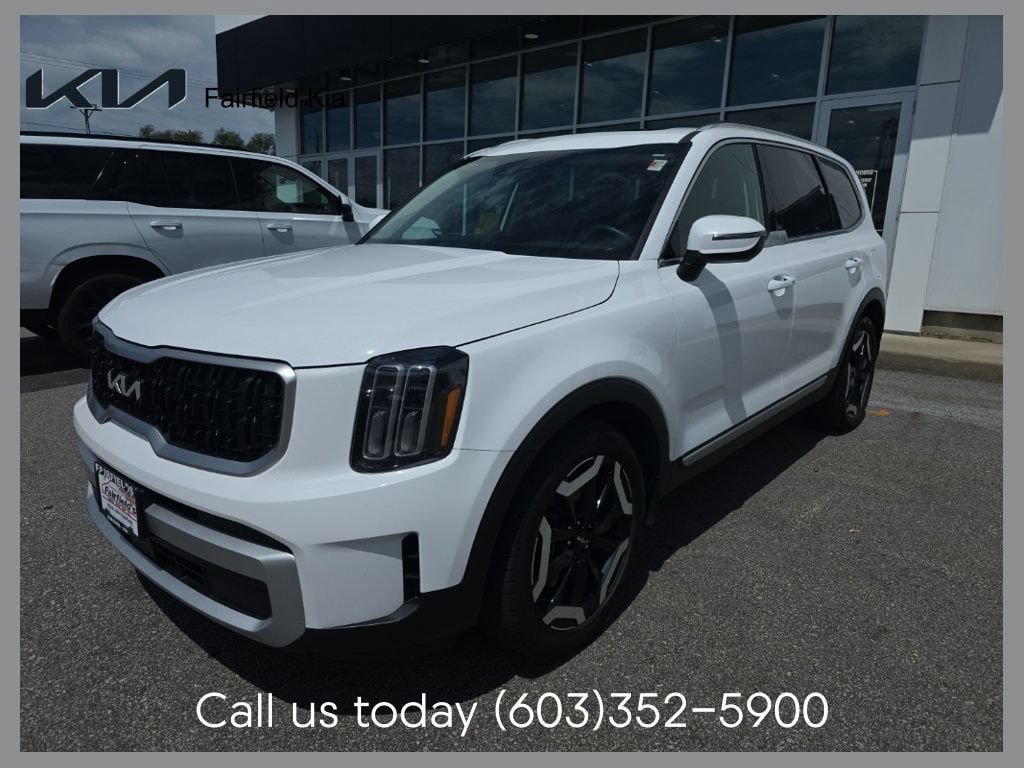 Certified 2024 Kia Telluride EX w/ EX Captain's Chair Package