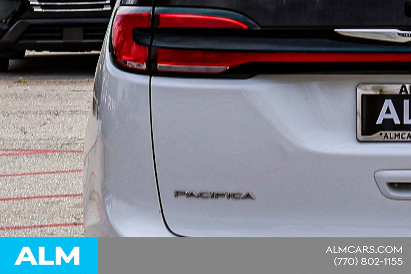 2024 Chrysler Pacifica Touring-L