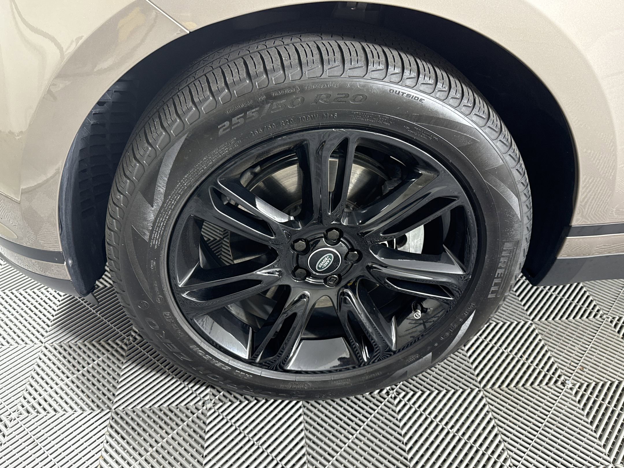 2022 Land Rover Range Rover Velar S