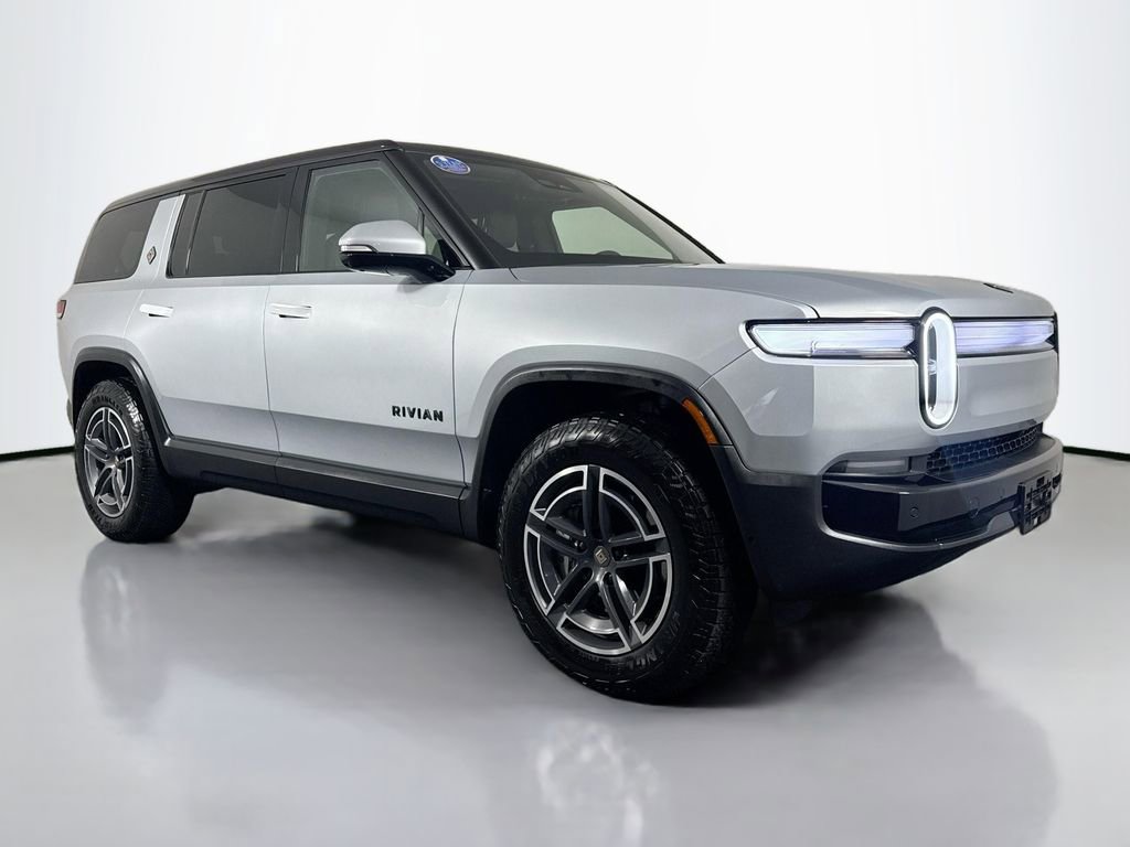 2025 Rivian R1S Adventure