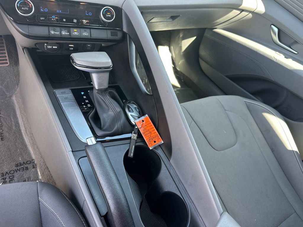 2025 Hyundai Elantra Sport