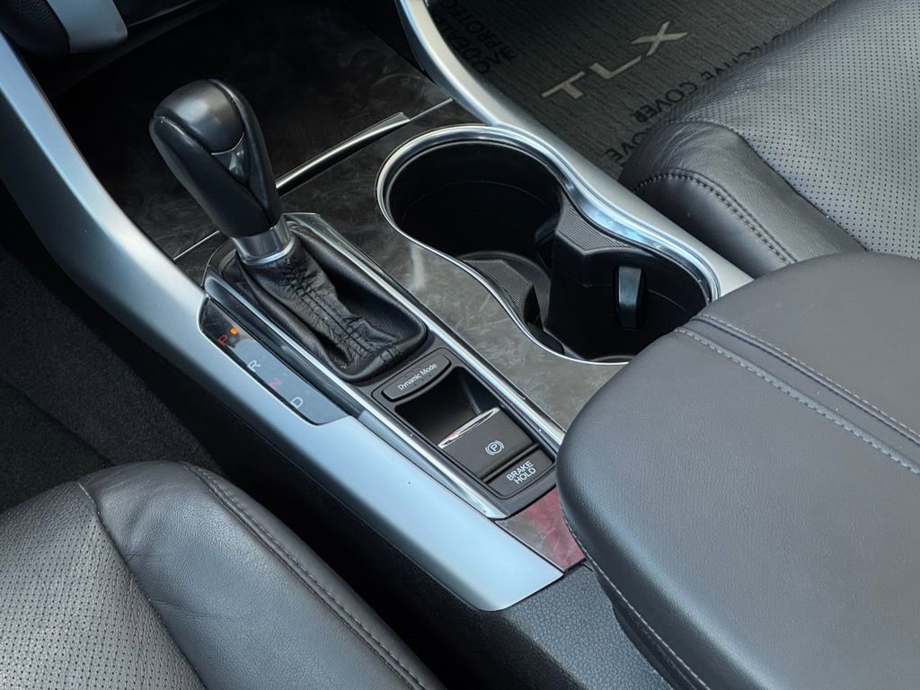 2020 Acura TLX w/ Technology Package