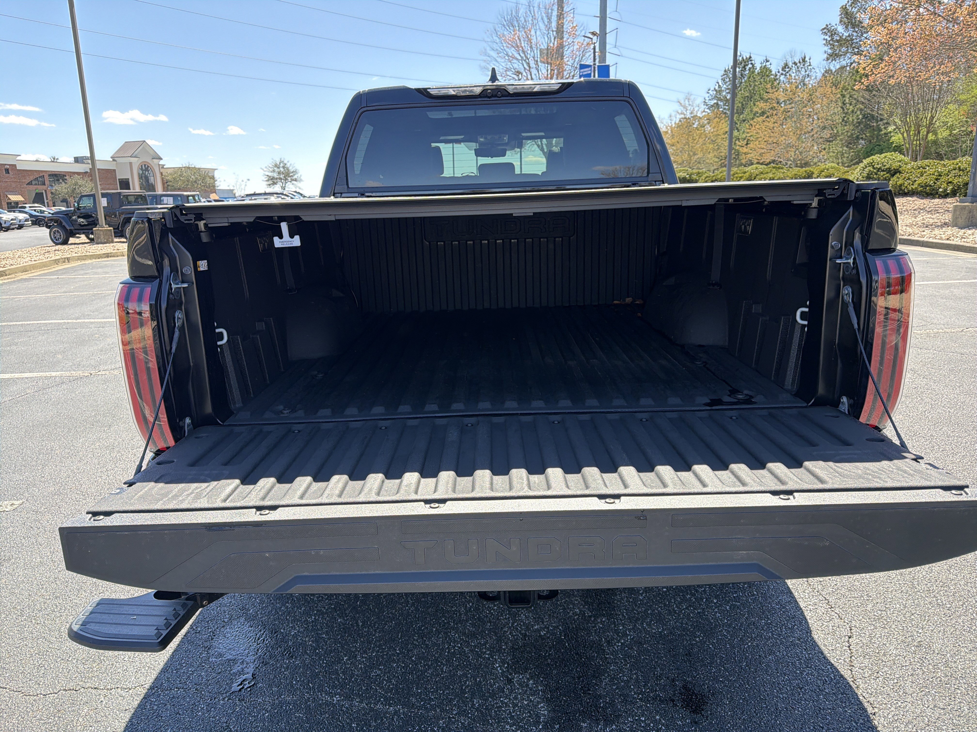 2025 Toyota Tundra Platinum