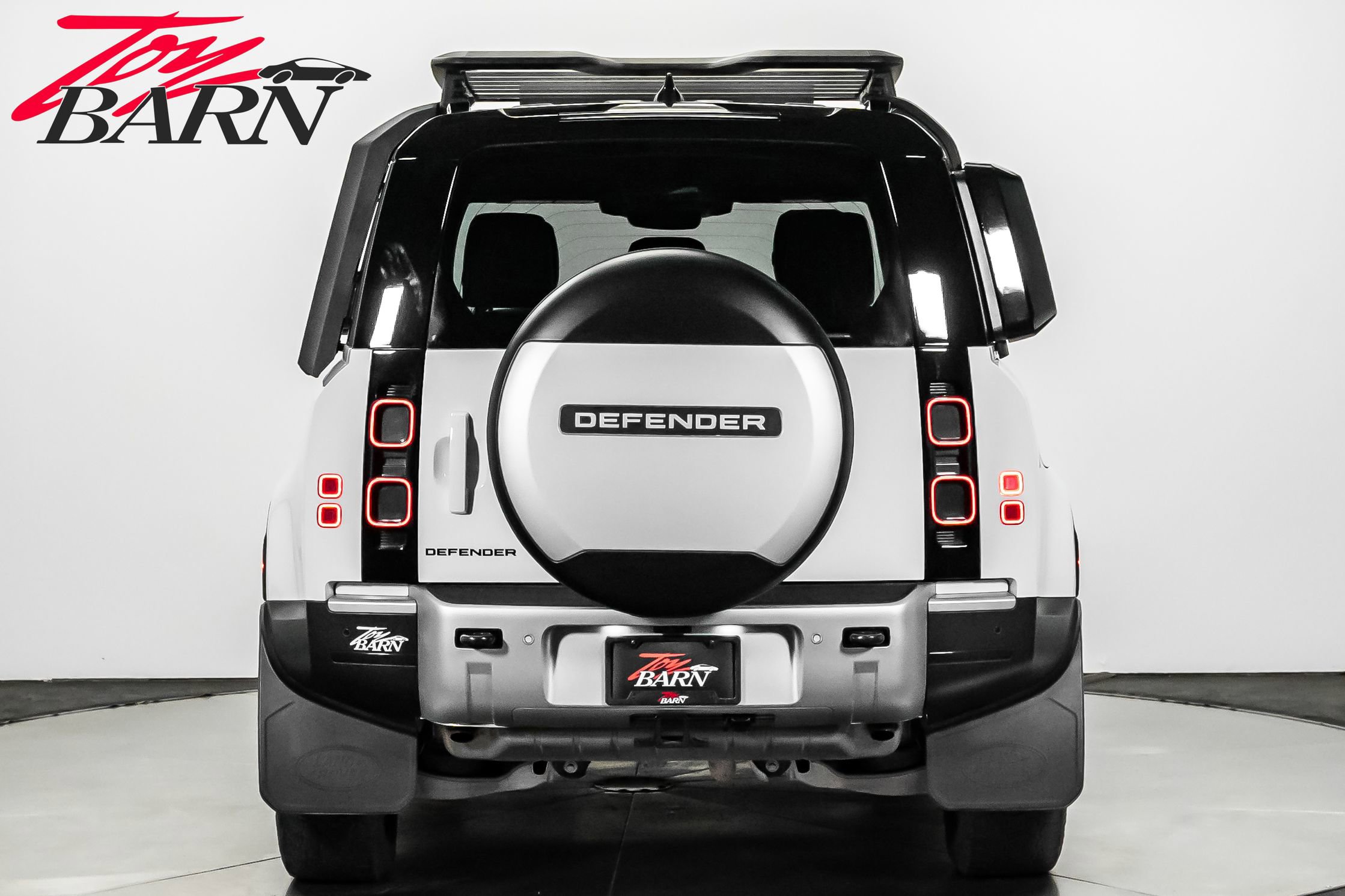 2024 Land Rover Defender 110 S