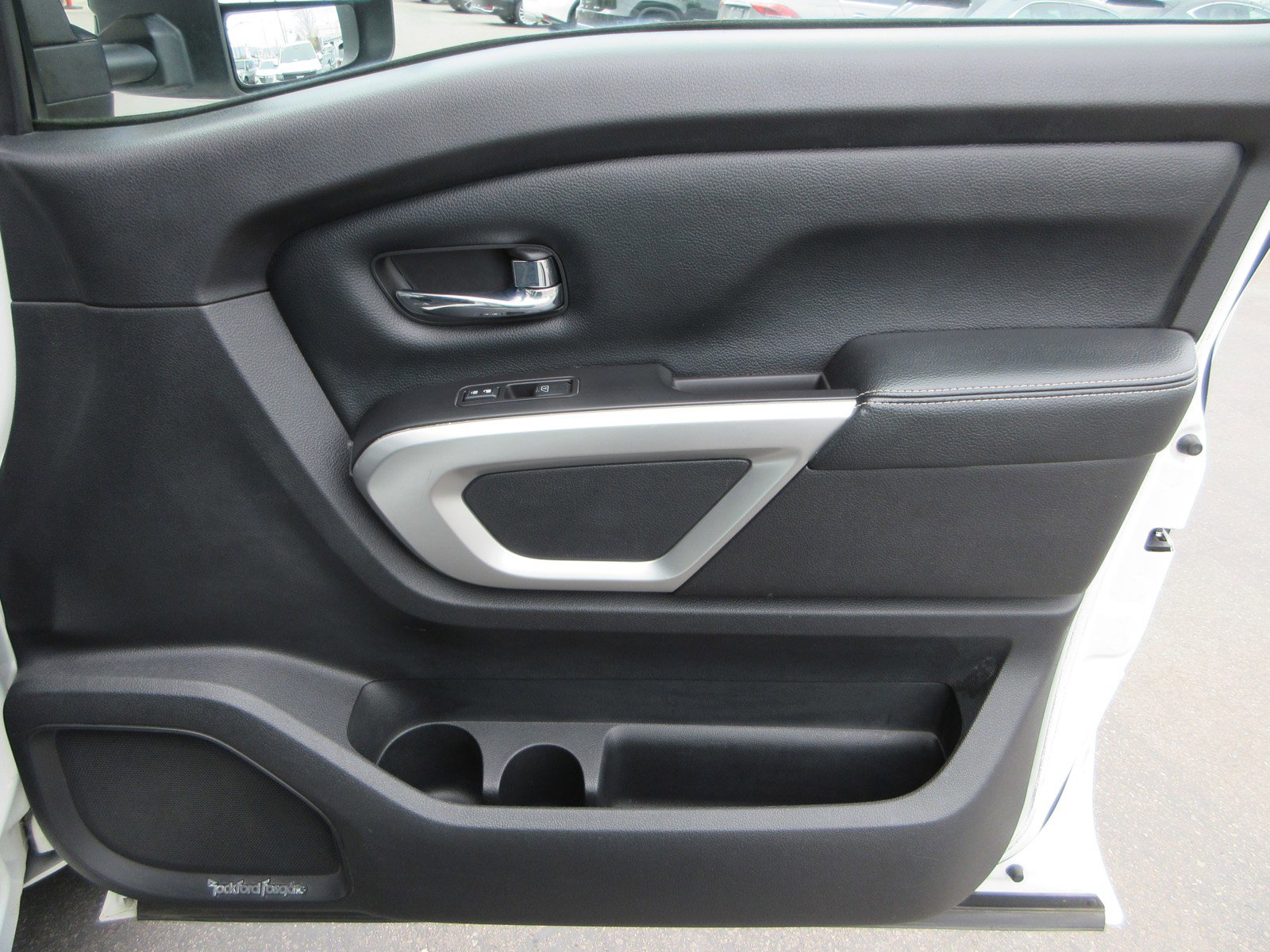 2017 Nissan Titan PRO-4X