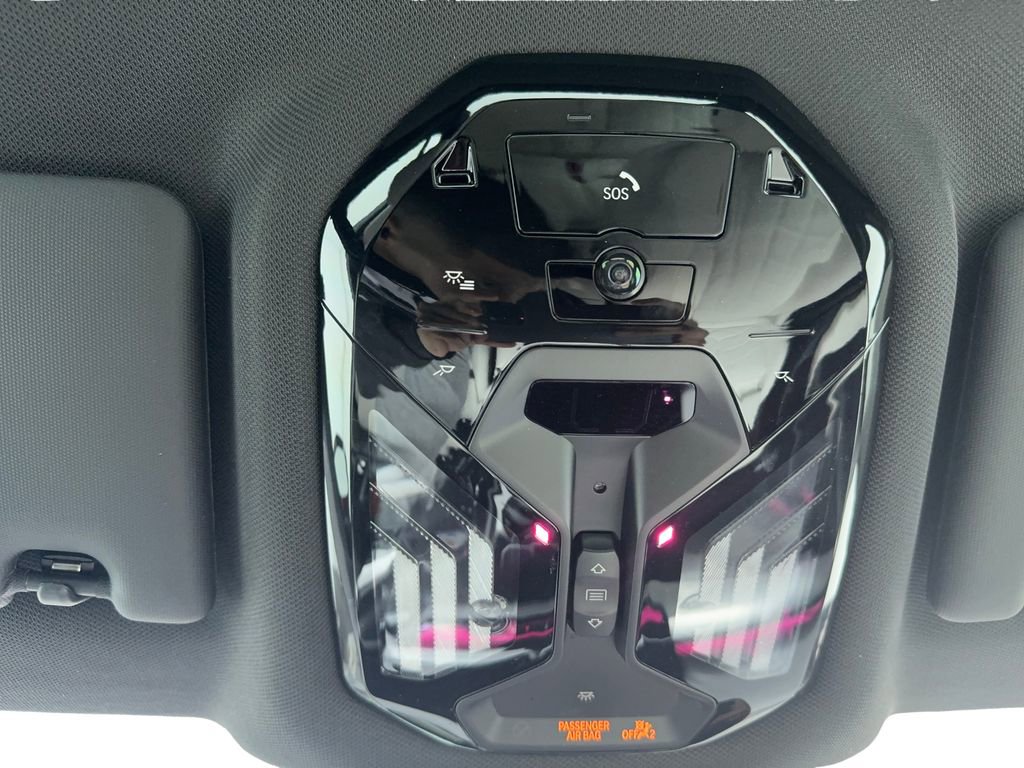 2025 BMW i5 eDrive40i