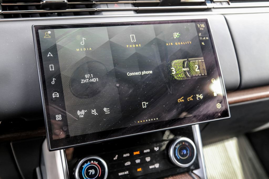 2023 Land Rover Range Rover SE