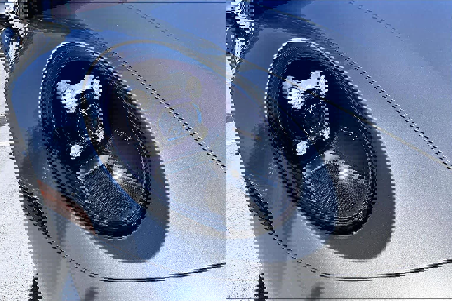 2020 Porsche 911 Carrera