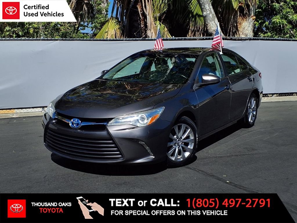 Certified 2017 Toyota Camry XLE w/ Moonroof Package