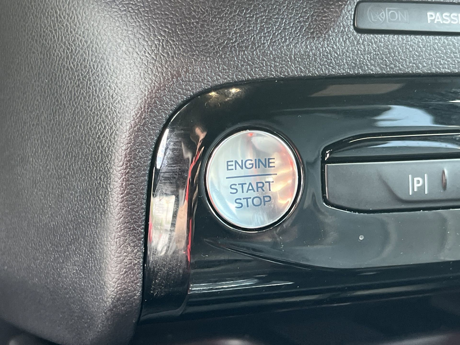 2025 Ford Escape ST-Line Elite