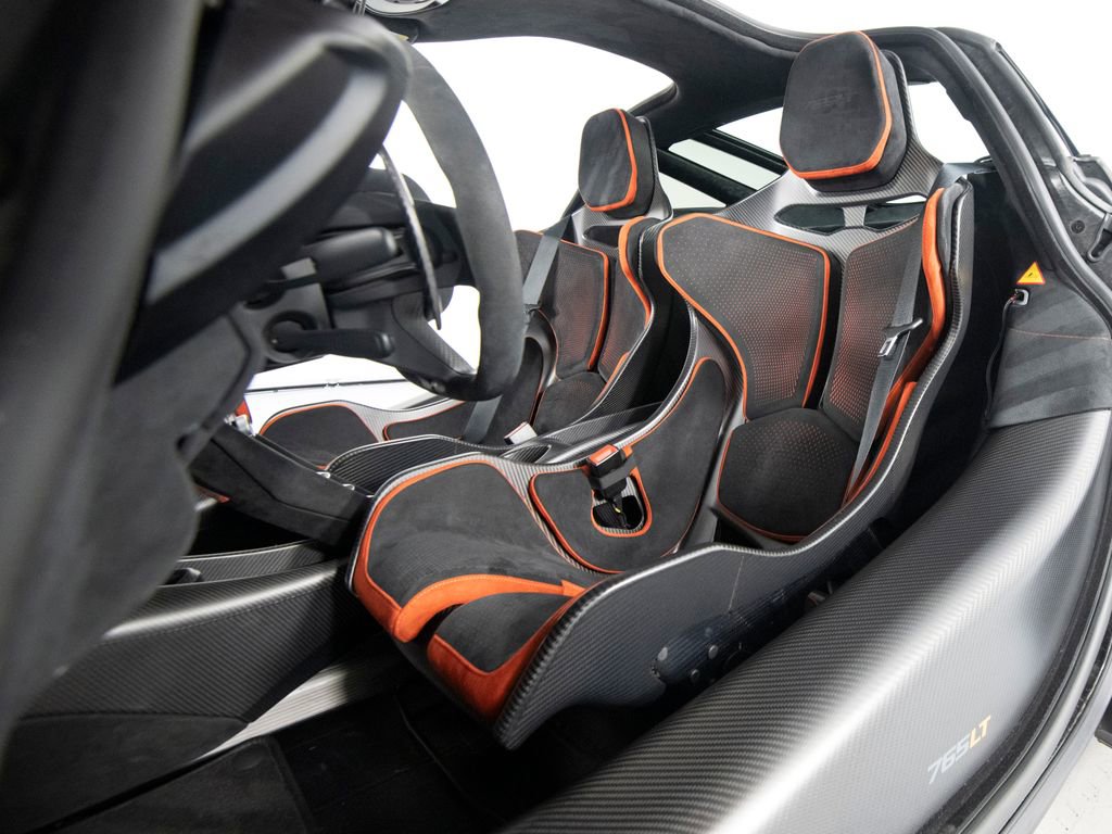 Used 2021 McLaren 765LT photo 35