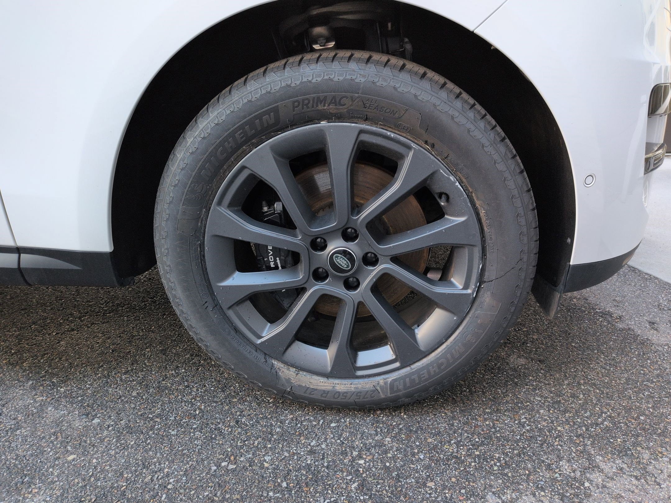 2024 Land Rover Range Rover Sport SE