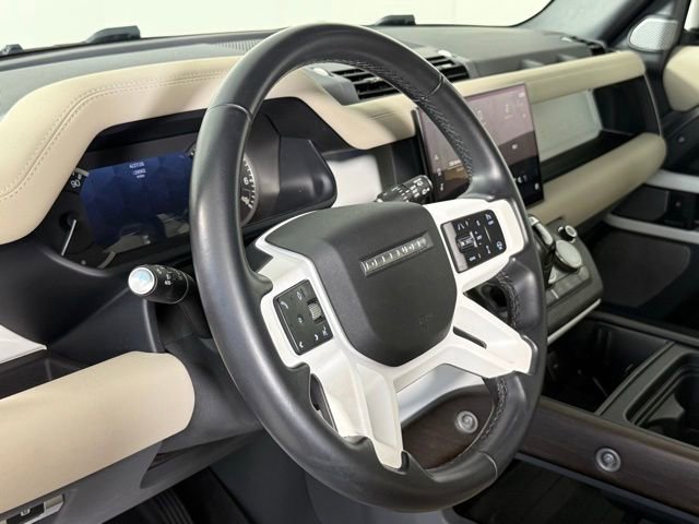 2023 Land Rover Defender 130 SE