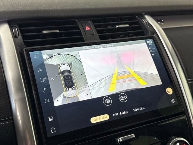 2025 Land Rover Discovery Dynamic SE