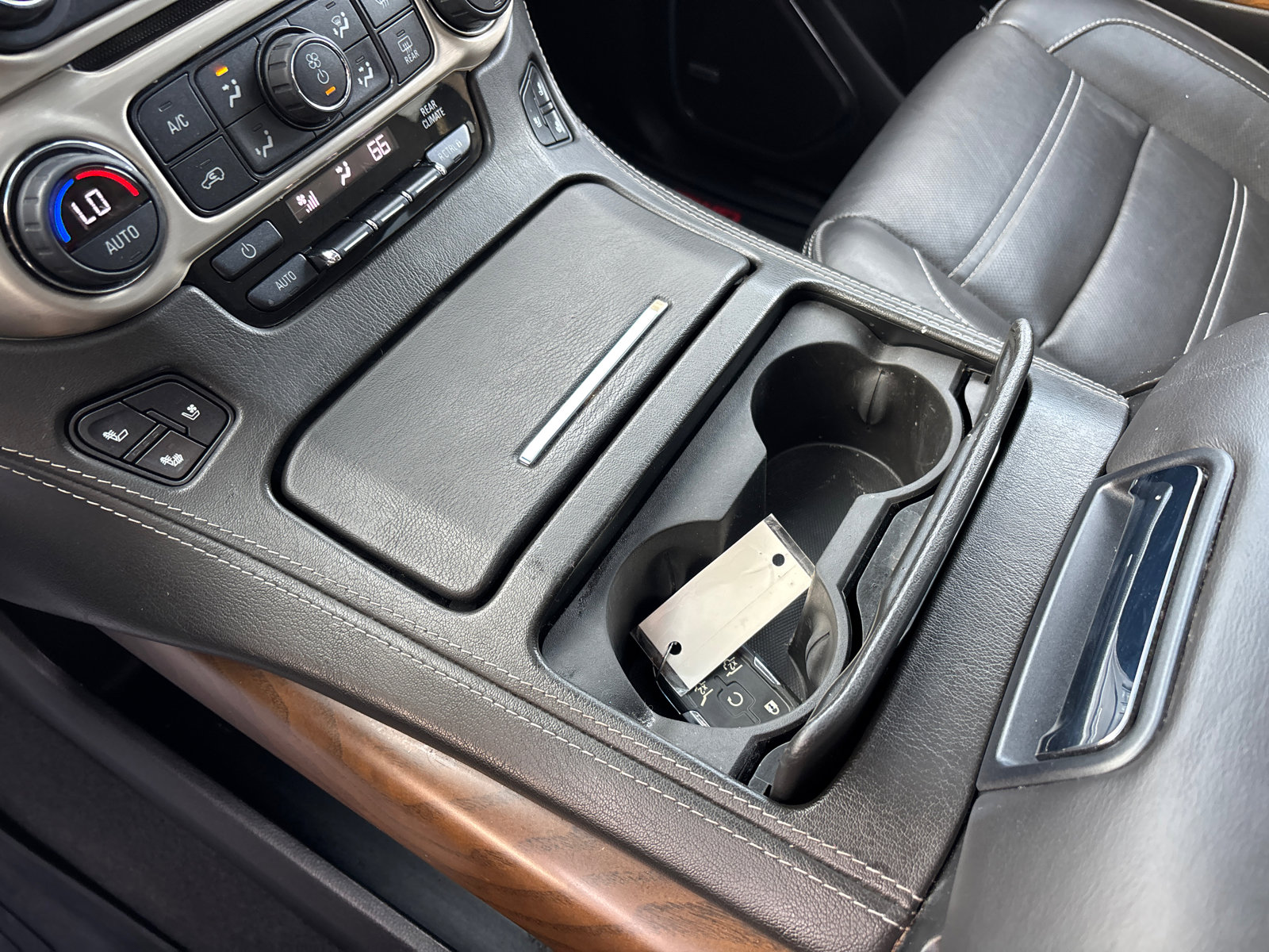 2020 GMC Yukon XL Denali