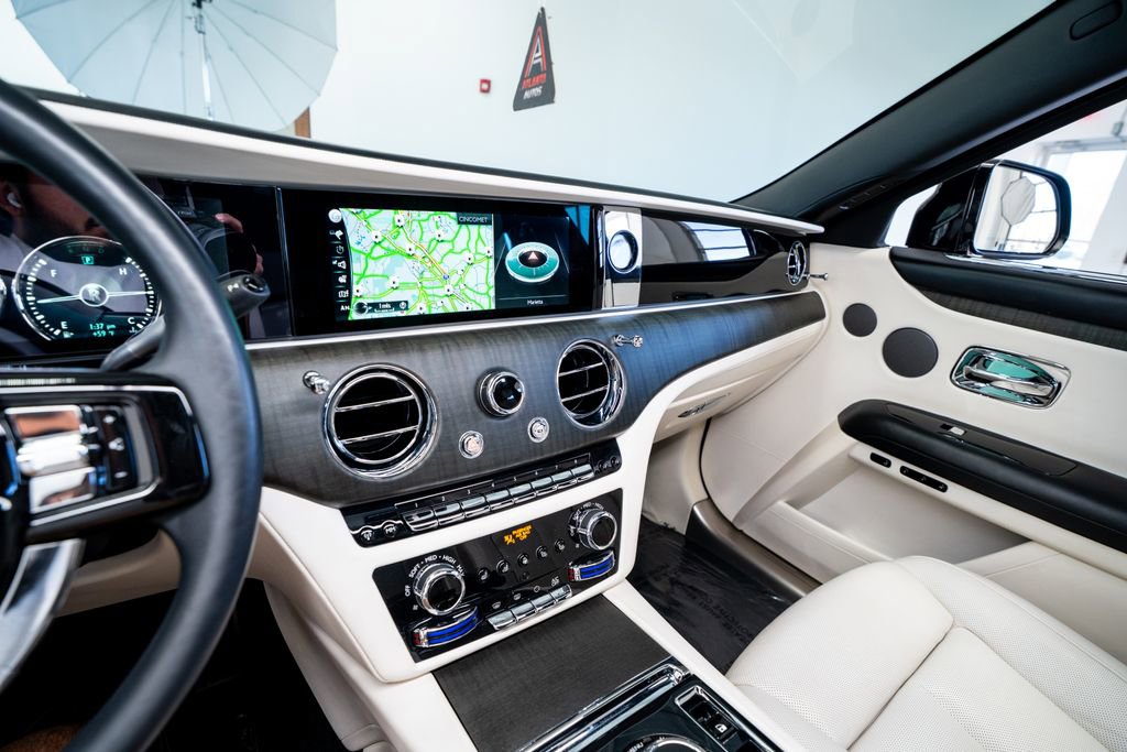 2022 Rolls-Royce Ghost