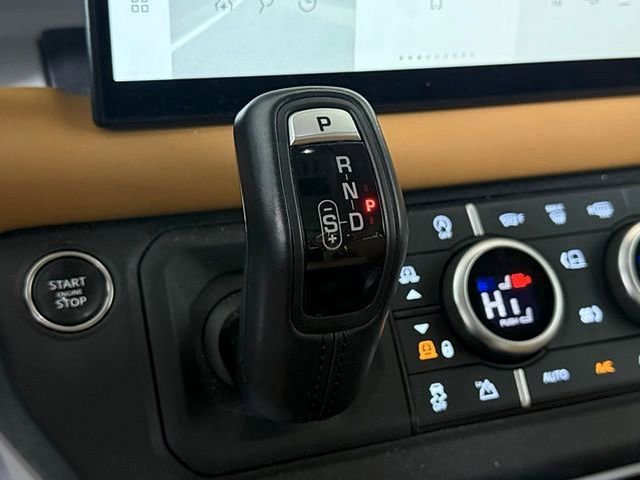 2023 Land Rover Defender 130 First Edition