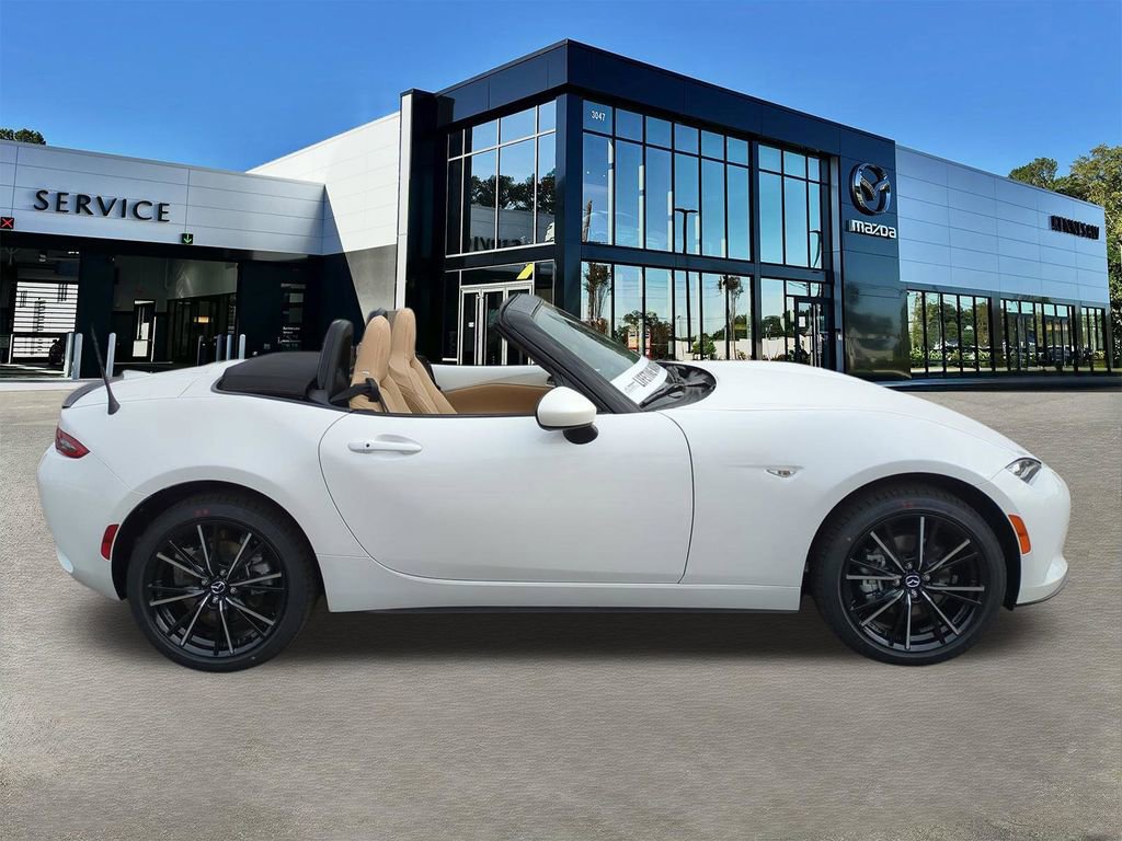 2026 MAZDA MX-5 Miata Grand Touring