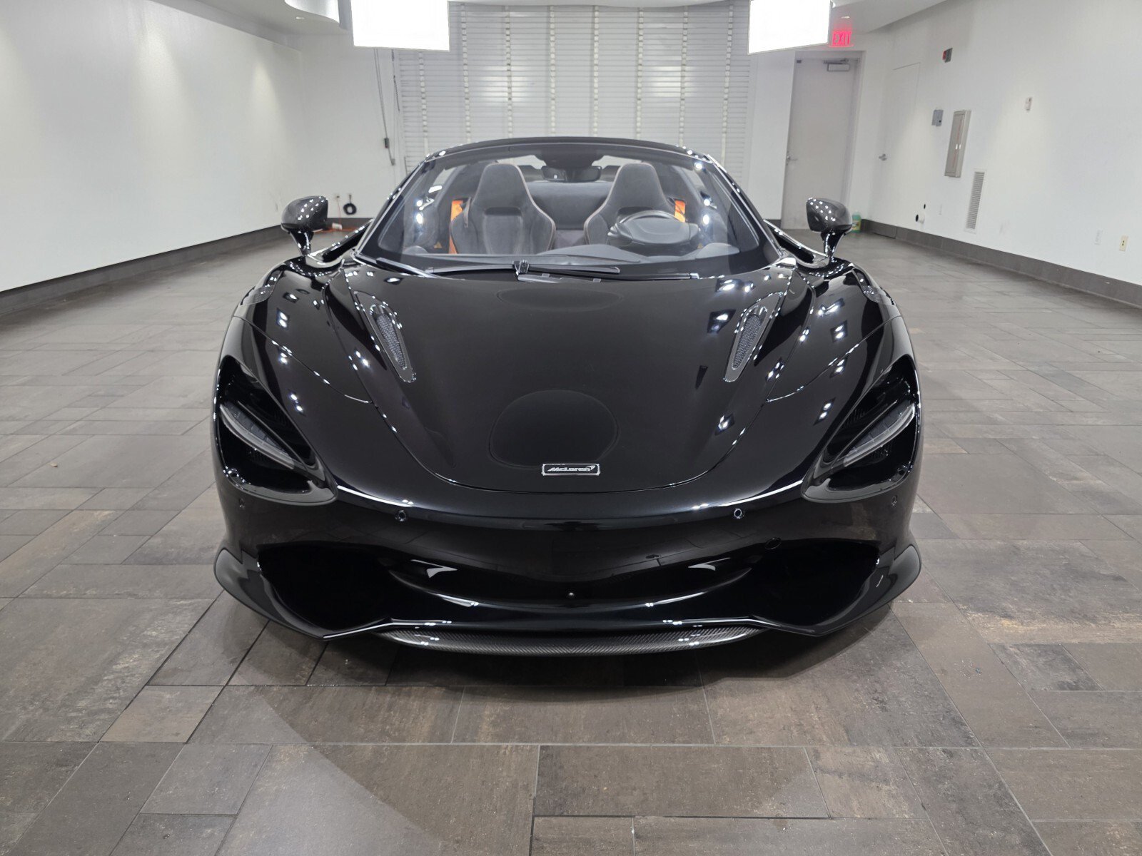 Used 2025 McLaren 750S Spider 2