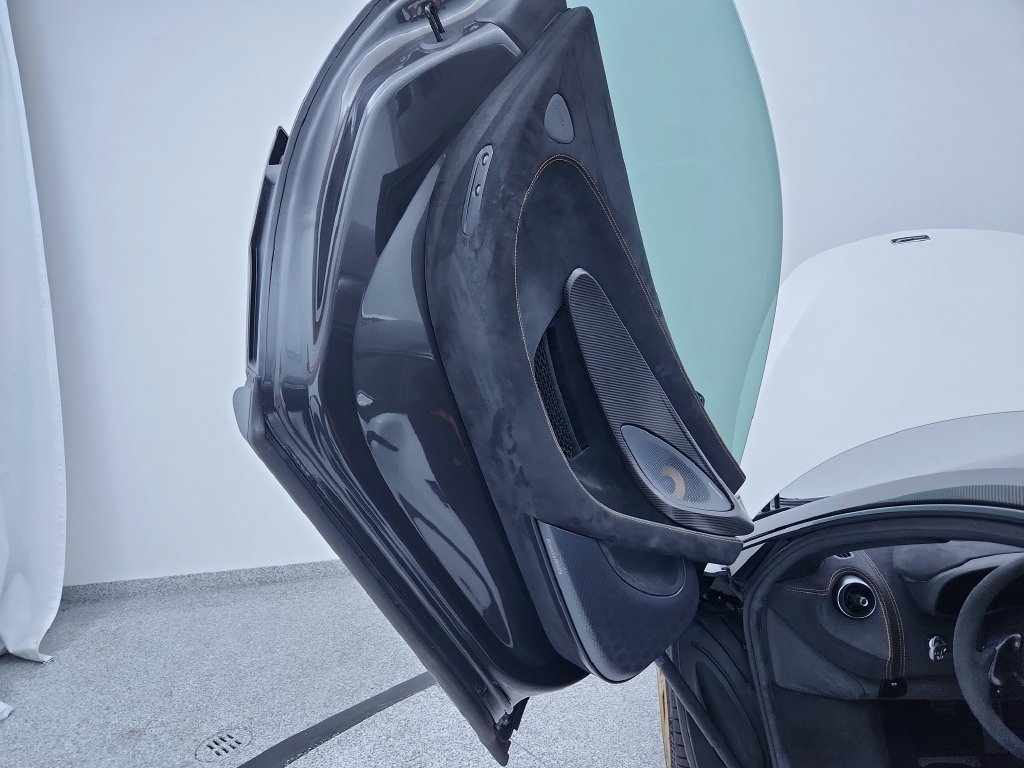 Used 2019 McLaren 600LT photo 24