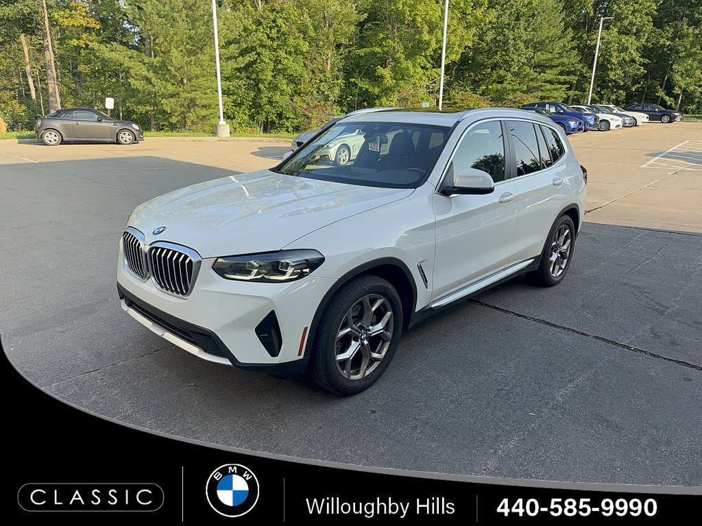 Used 2022 BMW X3 xDrive30i w/ Premium Package 2