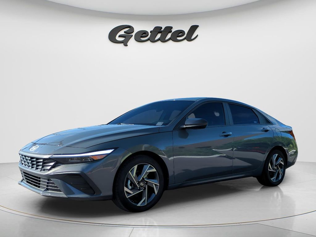 Certified 2025 Hyundai Elantra Sport w/ Cargo Package