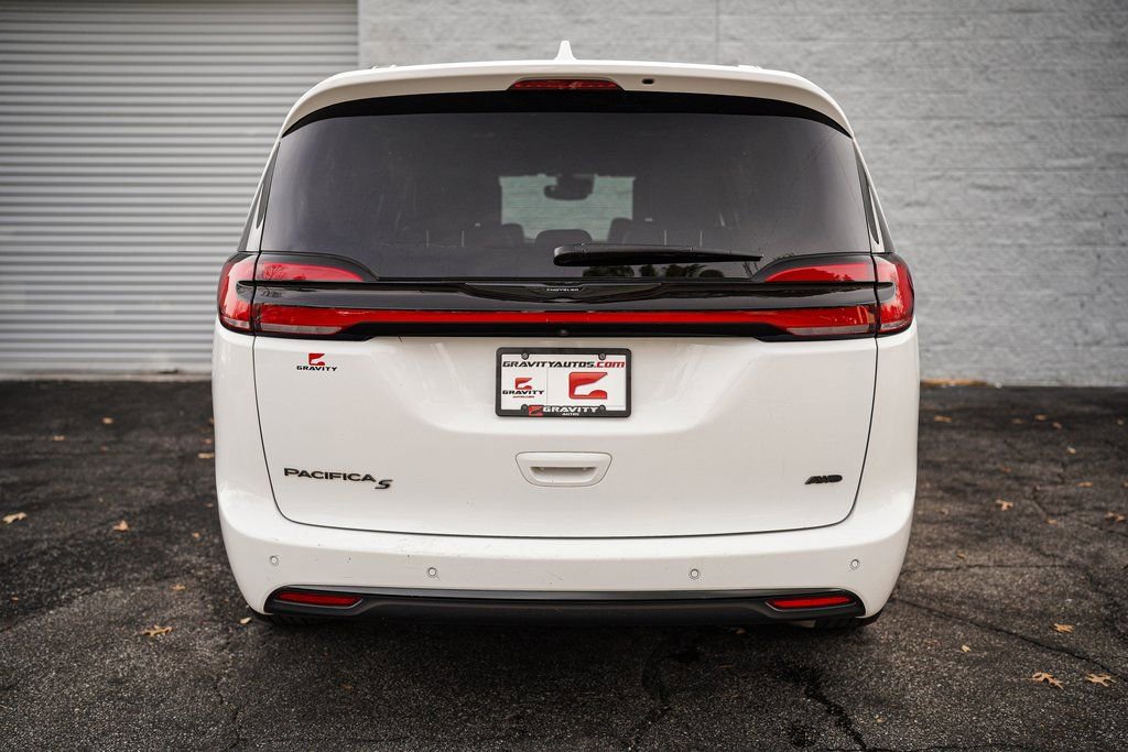 2022 Chrysler Pacifica Touring-L