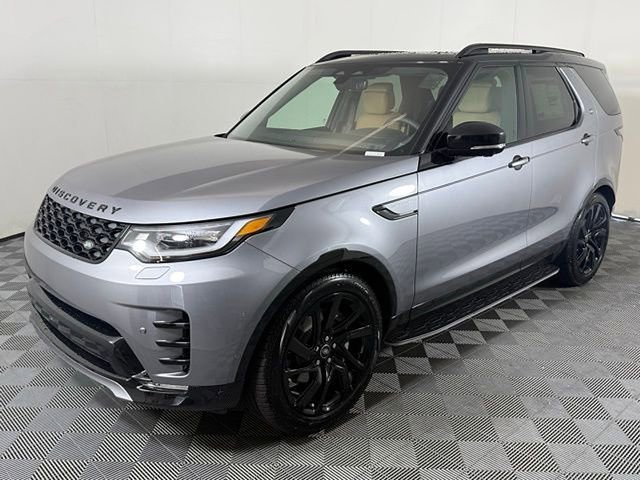 2025 Land Rover Discovery Dynamic SE