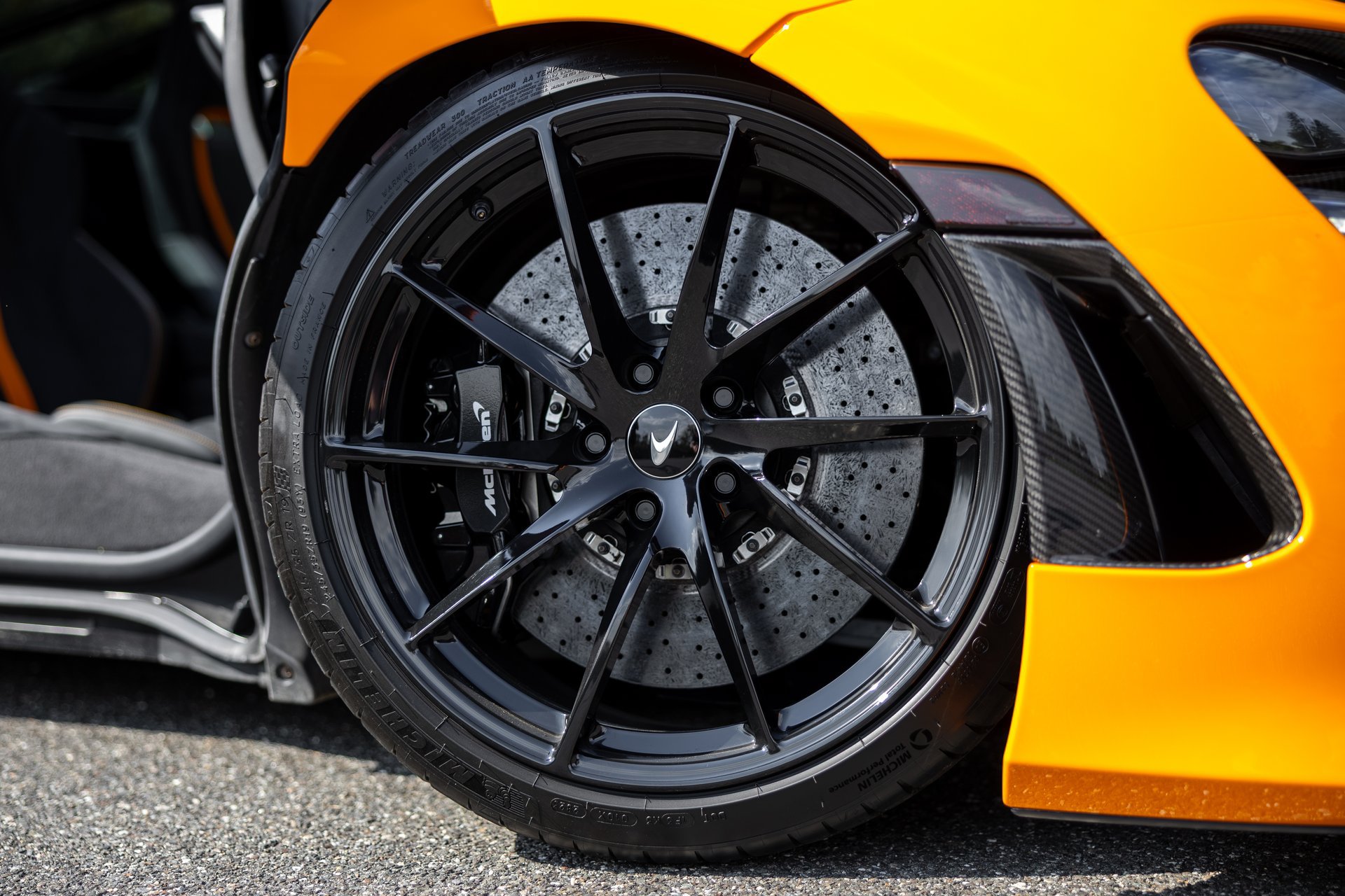 Used 2019 McLaren 720S photo 7