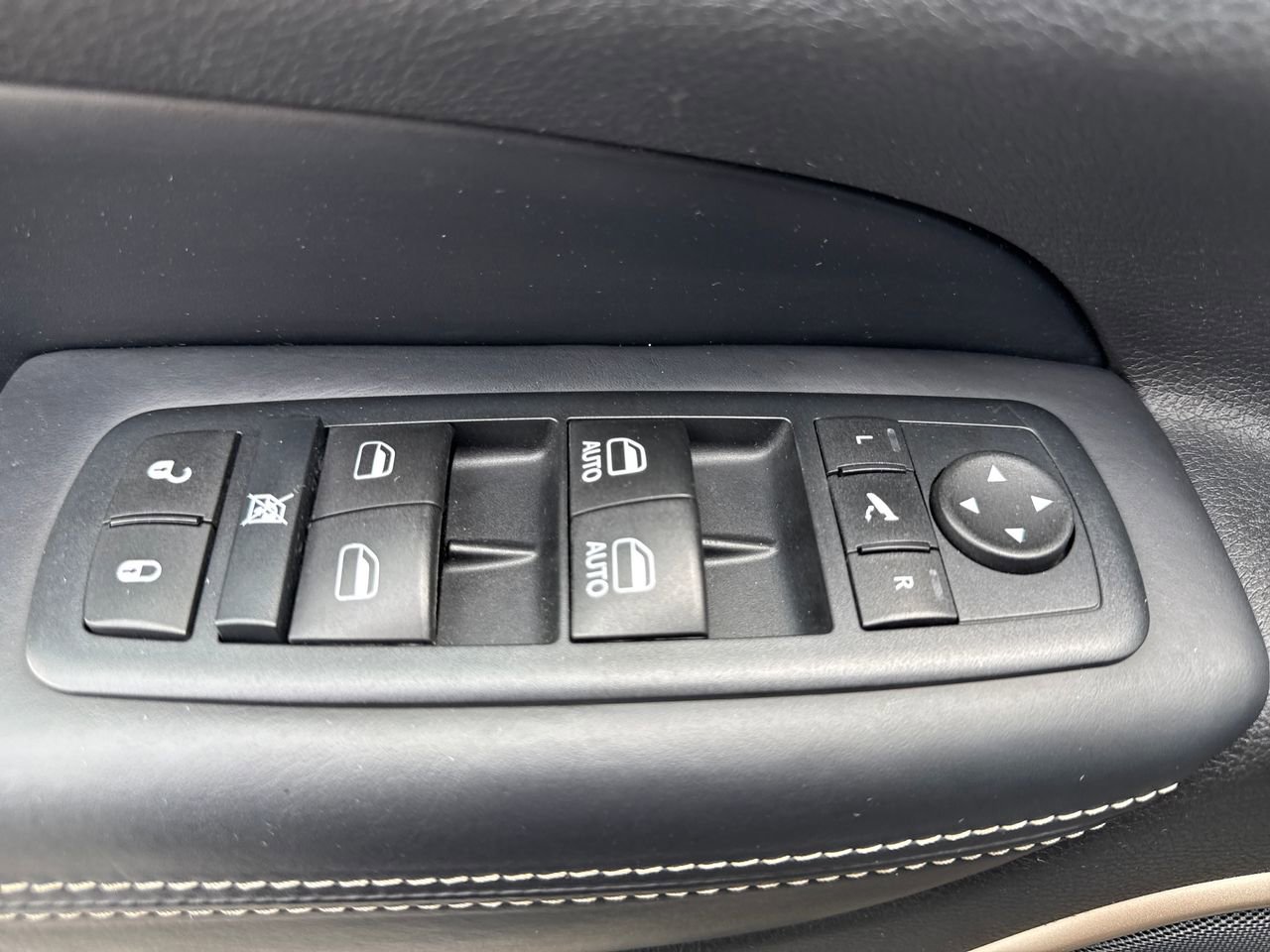 2016 Jeep Grand Cherokee Overland